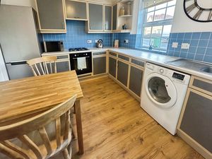 Photo 7- click for photo gallery